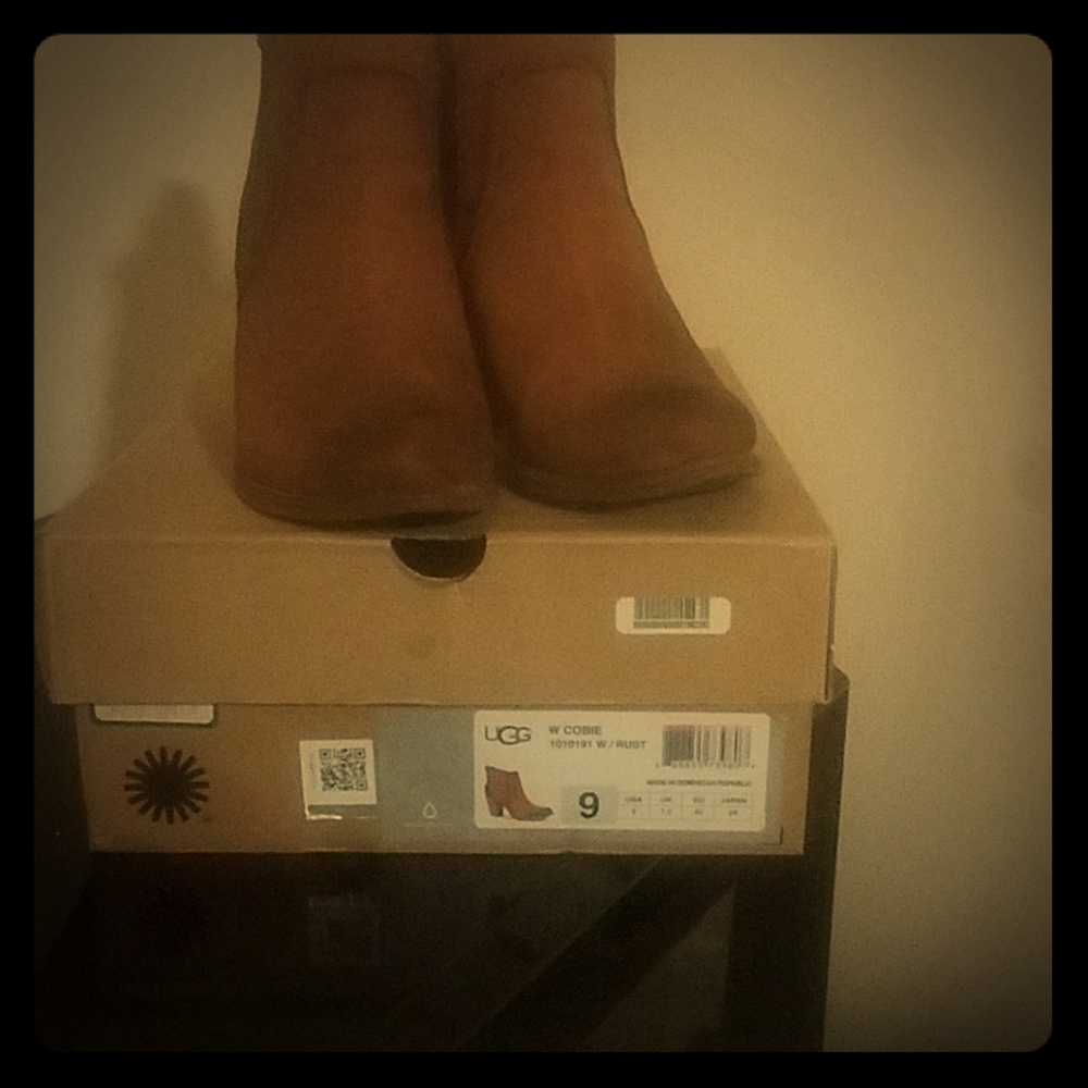 Ugg ankle shoes boots